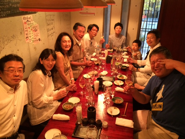 恒例お子ちゃまと焼き鳥でワイン
